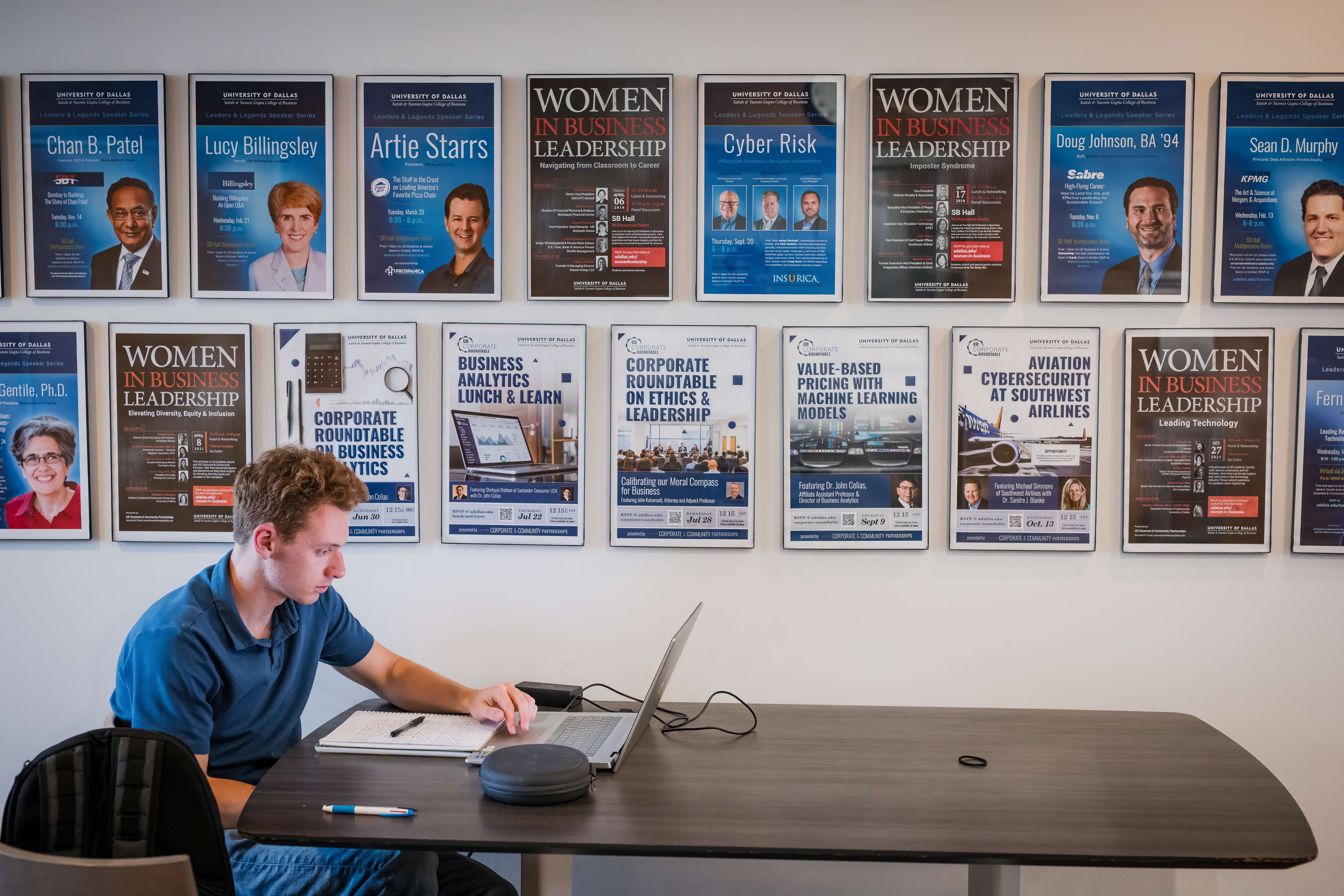 UD040425Business-47e3